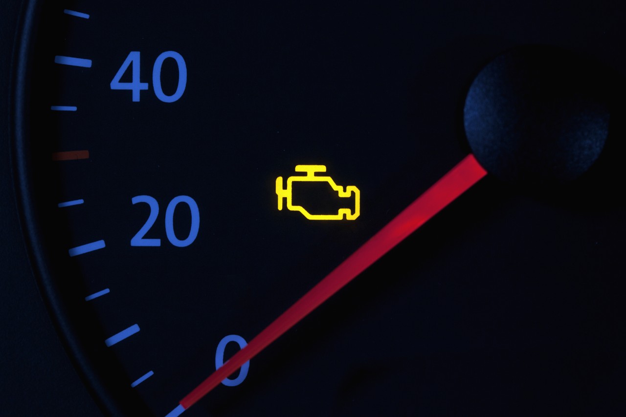 Car Engine Light: Car signs